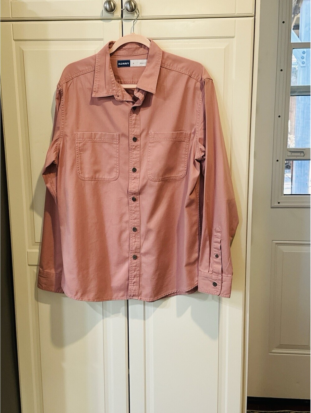Old Navy Women's Cotton Pink Button-Up Shirt Size L